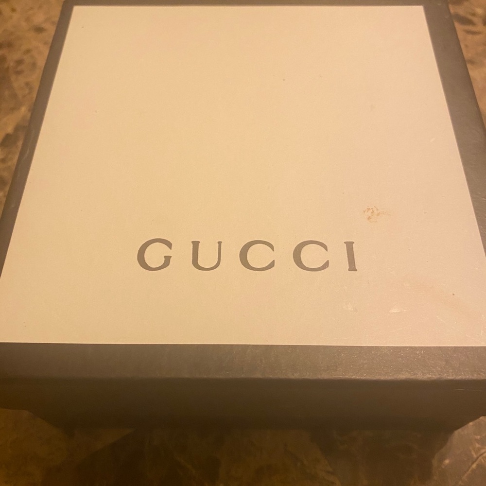Gucci belt